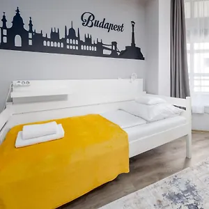 https://apt-downtown-house.inbudapesthotels.com