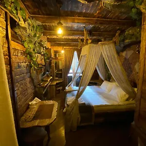 https://old-house-tbilisi.alltbilisihotels.com